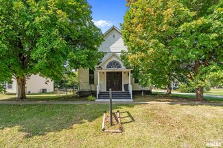 1901 13th St, Viola, IL 61486
