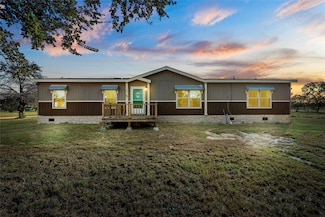 1605 Cloverleaf Rd, Bellmead, TX 76705