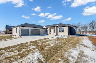 600 Legacy Dr, Waterloo, IL 62298
