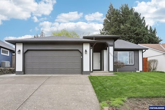 6062 Woodside Dr SE, Salem, OR 97306