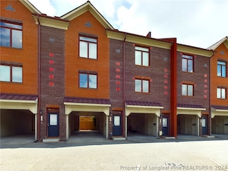 127 Pennmark Place, Fayetteville, NC 28301