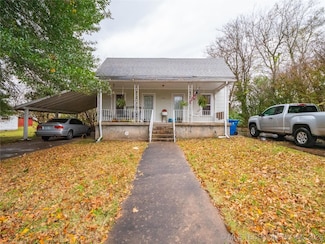 611 N Hickory St, McAlester, OK 74501