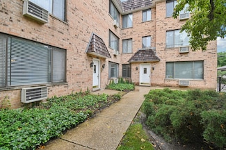 1762 W Highland Ave Unit 104, Chicago, IL 60660