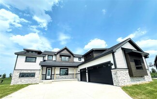 1010 NE 59th Ct, Ankeny, IA 50021