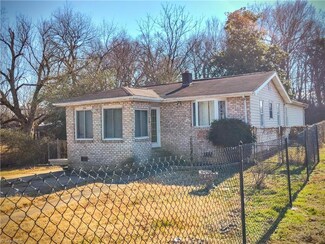 744 Morsinie St, Winston Salem, NC 27107