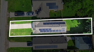 6418 Gresham St, Wallis, TX 77485