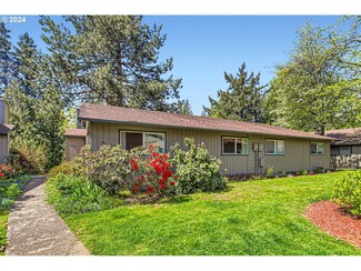 2953 NE 13th St, Gresham, OR 97030