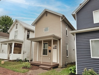 620 Roup St, Tarentum, PA 15084