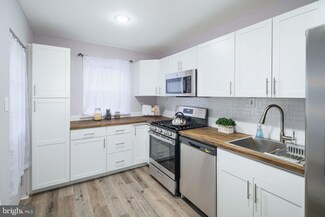 2813 Cambridge St, Philadelphia, PA 19130