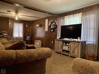 317 Lawrence Road 702, Walnut Ridge, AR 72476