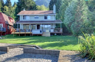 34035 S Shore Dr, Mount Vernon, WA 98274