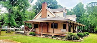 7133 Yellow Hammer Rd, Zuni, VA 23898