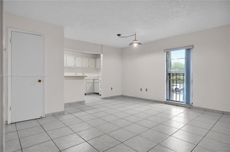 6886 N Kendall Dr Unit D208, Pinecrest, FL 33156