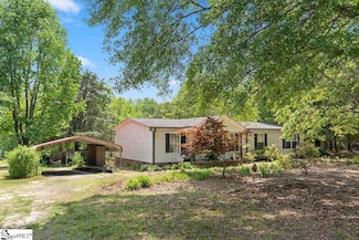 690 Farms Bridge Rd, Inman, SC 29349