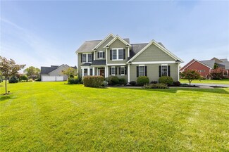 1 Golden Bell Ct, Fairport, NY 14450