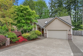 2705 Walnut Loop NW, Olympia, WA 98502