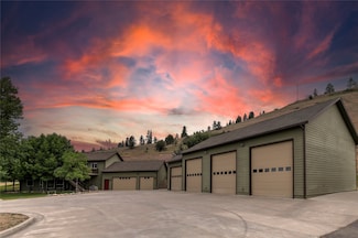 15660 Sara jo Ln, Frenchtown, MT 59834