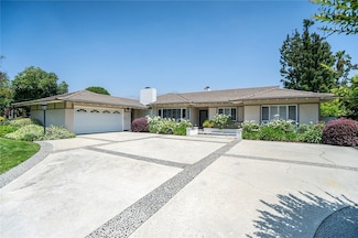 921 Panorama Dr, Arcadia, CA 91007