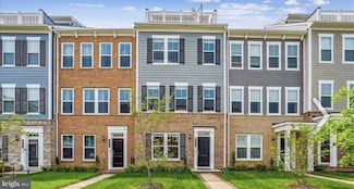 17155 Cumberland Height Dr, Dumfries, VA 22026
