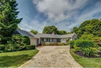 30 Holly Ln, Barnstable, MA 02630