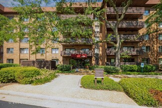 2020 Chestnut Ave Unit 202051, Glenview, IL 60025