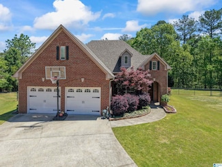 1113 Weybridge Cir, Pelham, AL 35124
