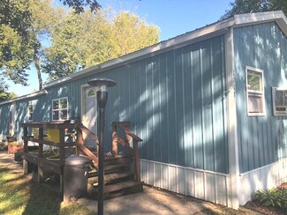 1111 Villa Ave Unit 88, Dixon, IL 61021