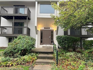 30056 W 12 Mile Rd Unit 78, Farmington Hills, MI 48334