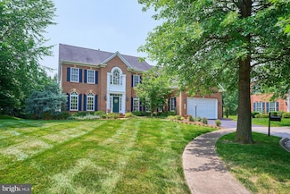 19083 Parallel Bluffs Ct, Leesburg, VA 20176