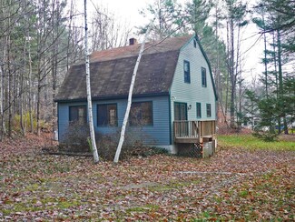 37 Wildwood Acres Rd, Newfane, VT 05345