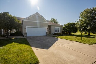 175 Oakdale St, Kouts, IN 46347