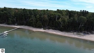 1321 Bayview Dr, Kewadin, MI 49648
