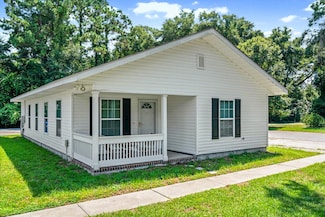 24 Laurel Leaf Ln, Charleston, SC 29412