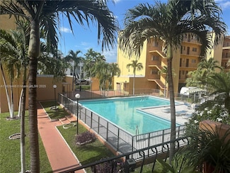 1900 W 54th St Unit 113, Hialeah, FL 33012