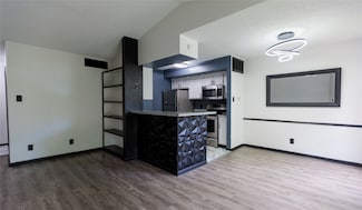 2120 El Paseo St Unit 2806, Houston, TX 77054