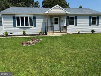 2205 Kingsford Ln, Atco, NJ 08004