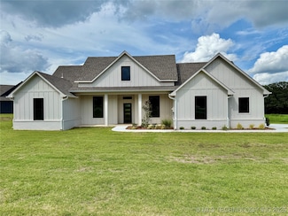 12098 County Road 3513 Loop, Ada, OK 74820