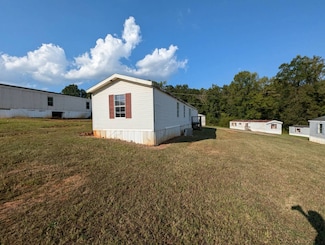 106 Oakwood Dr, Gaffney, SC 29341
