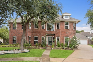 2537 La Rochelle Ct, Seabrook, TX 77586