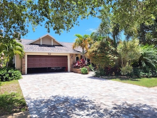 451 Mallard Ln, Indialantic, FL 32903