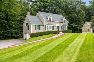 4 Ice Pond Dr, Rowley, MA 01969