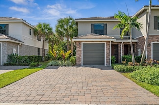 180 SE 5th Ct, Deerfield Beach, FL 33441