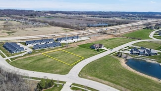 543 N Country Ln, Fond Du Lac, WI 54935