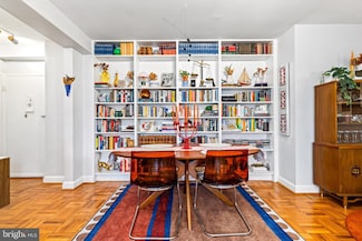 3025 Ontario Rd NW Unit 207, Washington, DC 20009