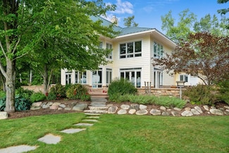 7773 McDonald Rd, Cheboygan, MI 49721