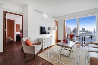 400 5th Ave Unit 37-C, New York, NY 10018