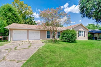 123 Abney Dr, Houston, TX 77060