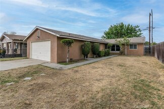 513 W Plum St, Compton, CA 90222
