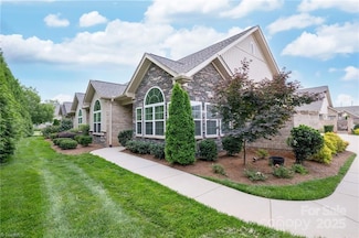 202 Watchtower Ct, Winston Salem, NC 27127