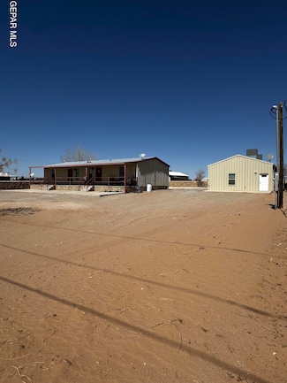 15064 Mandeville Ave, El Paso, TX 79928